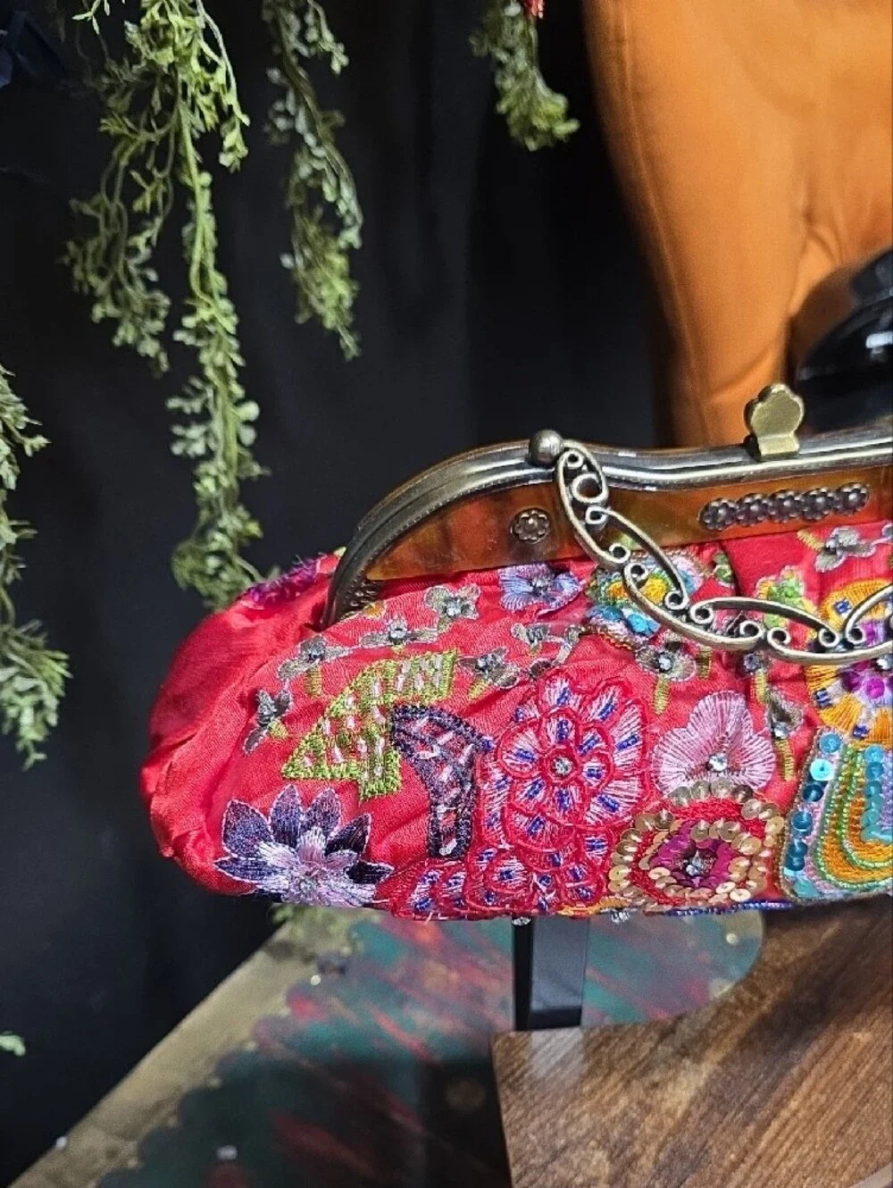 Embroidered Red Satin Floral Kiss-Lock Clutch
